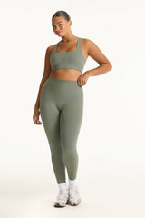 SET ACTIVE US | SPORTBODY® SPORTY HIGH-RISE LEGGINGS - KELP