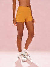 SET ACTIVE Sale | FORMCLOUD® CLOUD PIPE SHORTS - ORANGE SODA