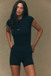 SET ACTIVE Sale | BREATHE 1.0 TEE - ONYX