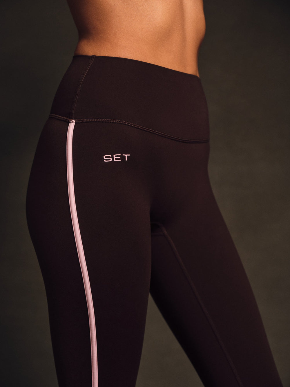 SET ACTIVE US | SPORTBODY® SPORTY STRIPE LEGGINGS - SWIRL