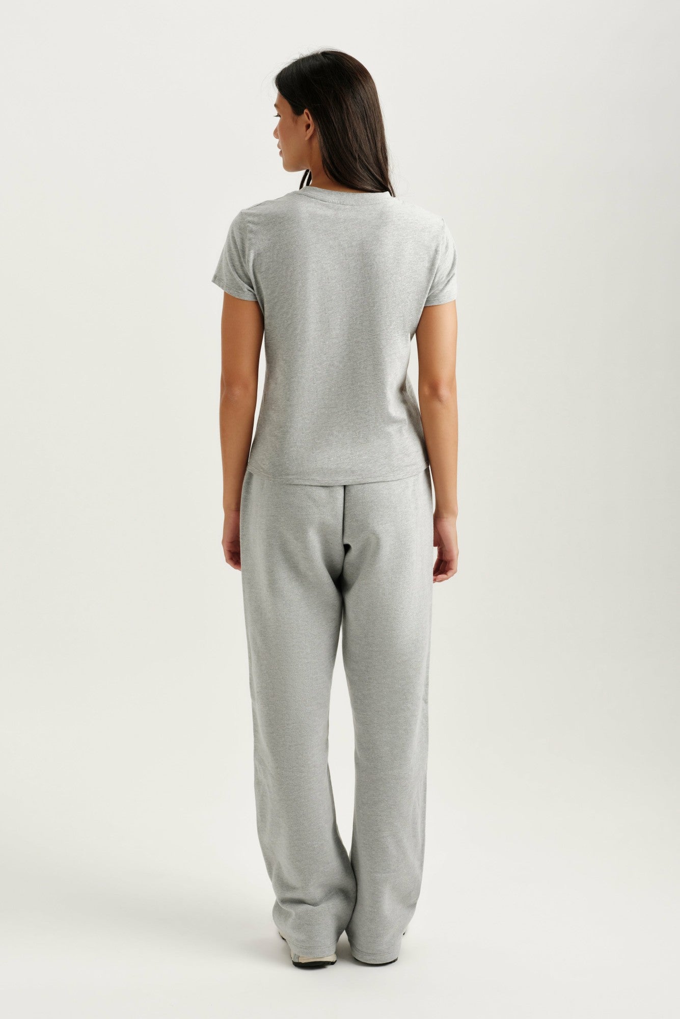 SET ACTIVE US | CLASSIC COTTON DAILY STAPLE POCKET TEE - FOG HEATHER GREY