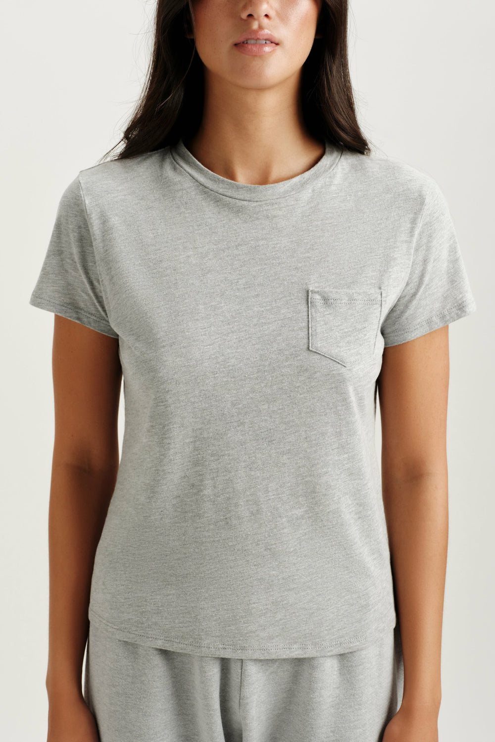 SET ACTIVE US | CLASSIC COTTON DAILY STAPLE POCKET TEE - FOG HEATHER GREY