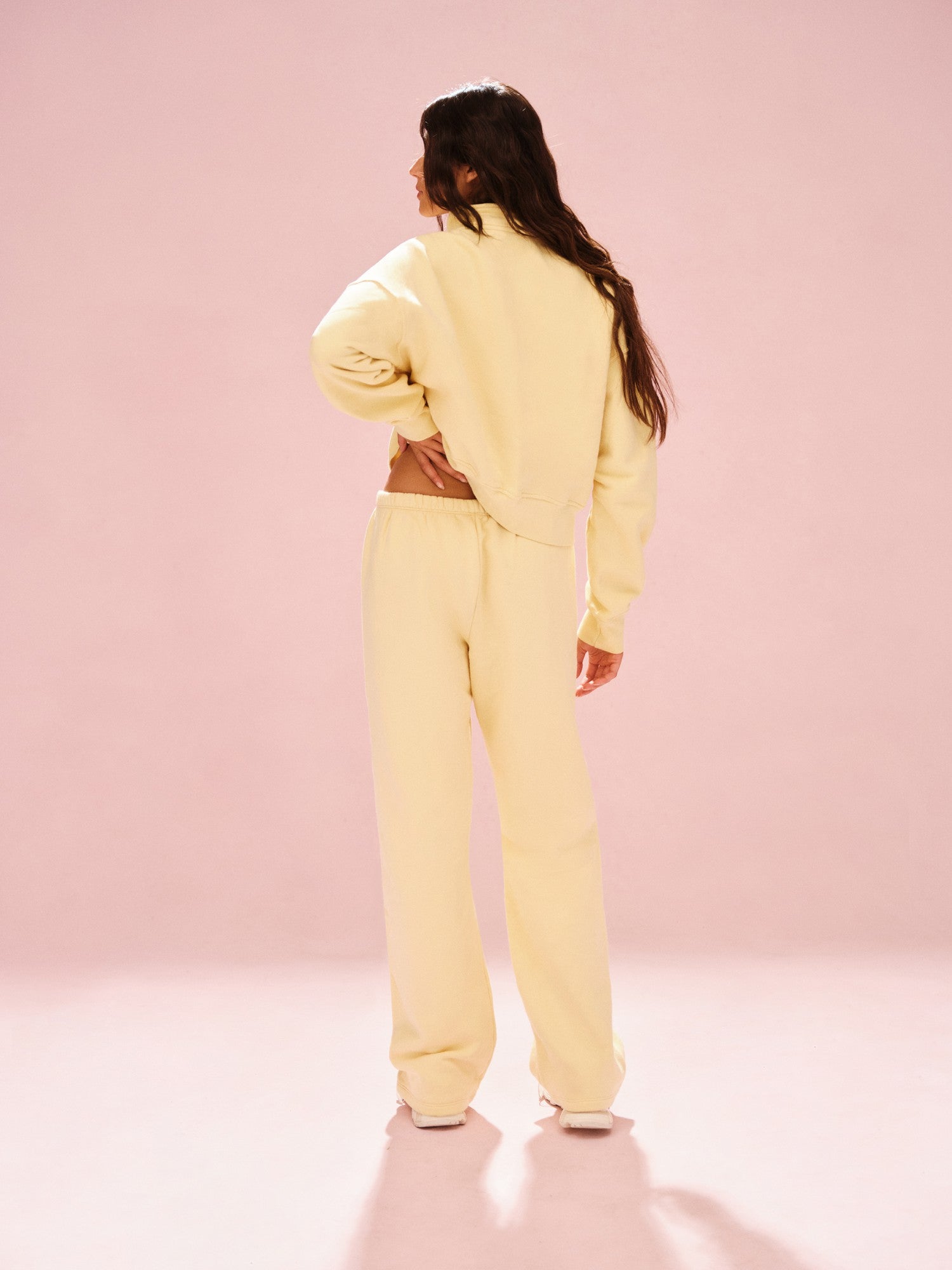 SET ACTIVE Website Store | MIDWEIGHT SWEATS STAPLE STRAIGHT LEG SWEATPANTS - ORANGE SODA
