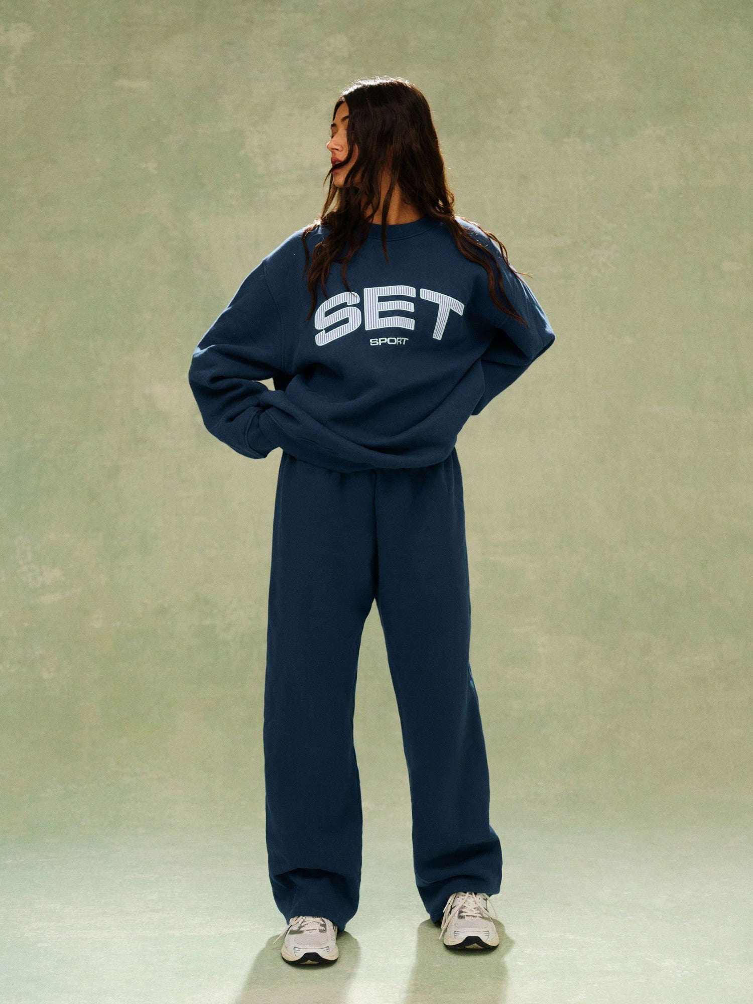 SET ACTIVE US | MIDWEIGHT SWEATS STAPLE STRAIGHT LEG SWEATPANTS - SPEARMINT