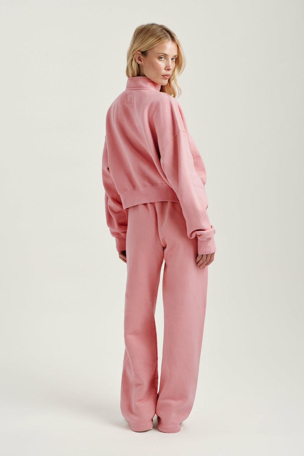 SET ACTIVE Outlets | MIDWEIGHT SWEATS STAPLE STRAIGHT LEG SWEATPANTS - INVERSE ROSEBUD