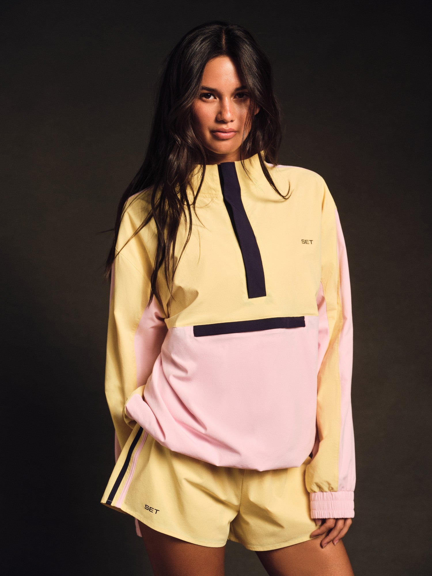 SET ACTIVE Online | NYLON TRACK 90'S PULLOVER - TAFFY