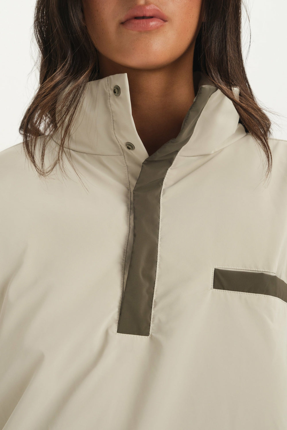 SET ACTIVE US | NYLON PUFF QUARTER SNAP JACKET - SPARROW