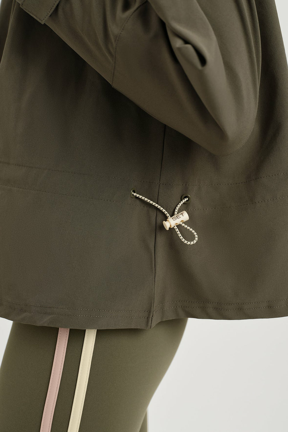 SET ACTIVE Discount | NYLON DUET CINCHED WINDBREAKER - SEDONA