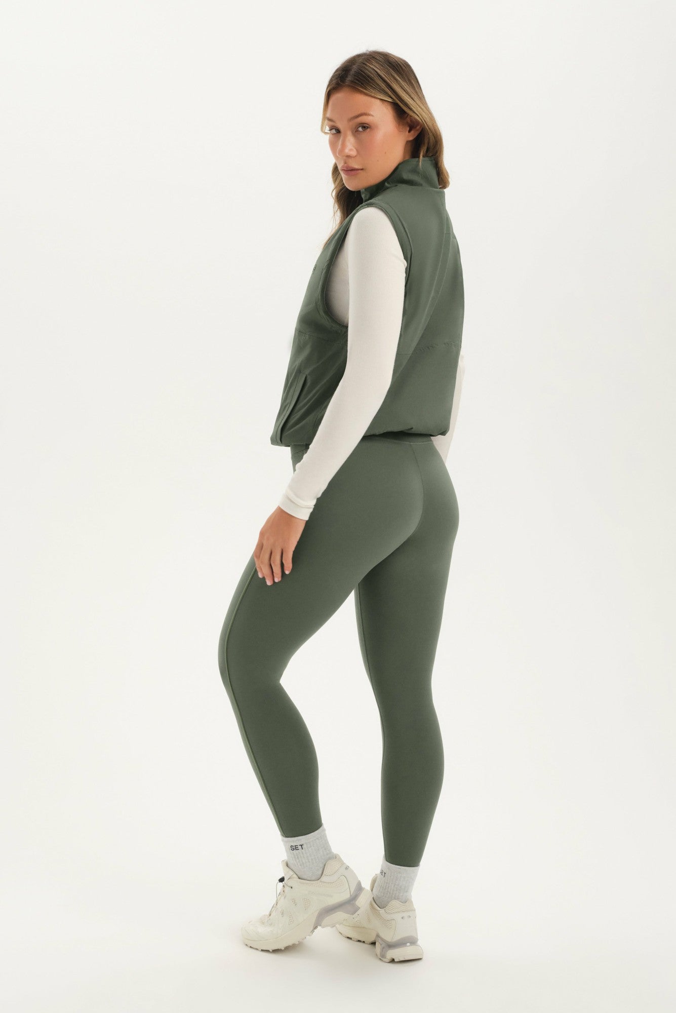 SET ACTIVE Sale | MICROFLEECE/NYLON DUET REVERSIBLE VEST - GROTTO