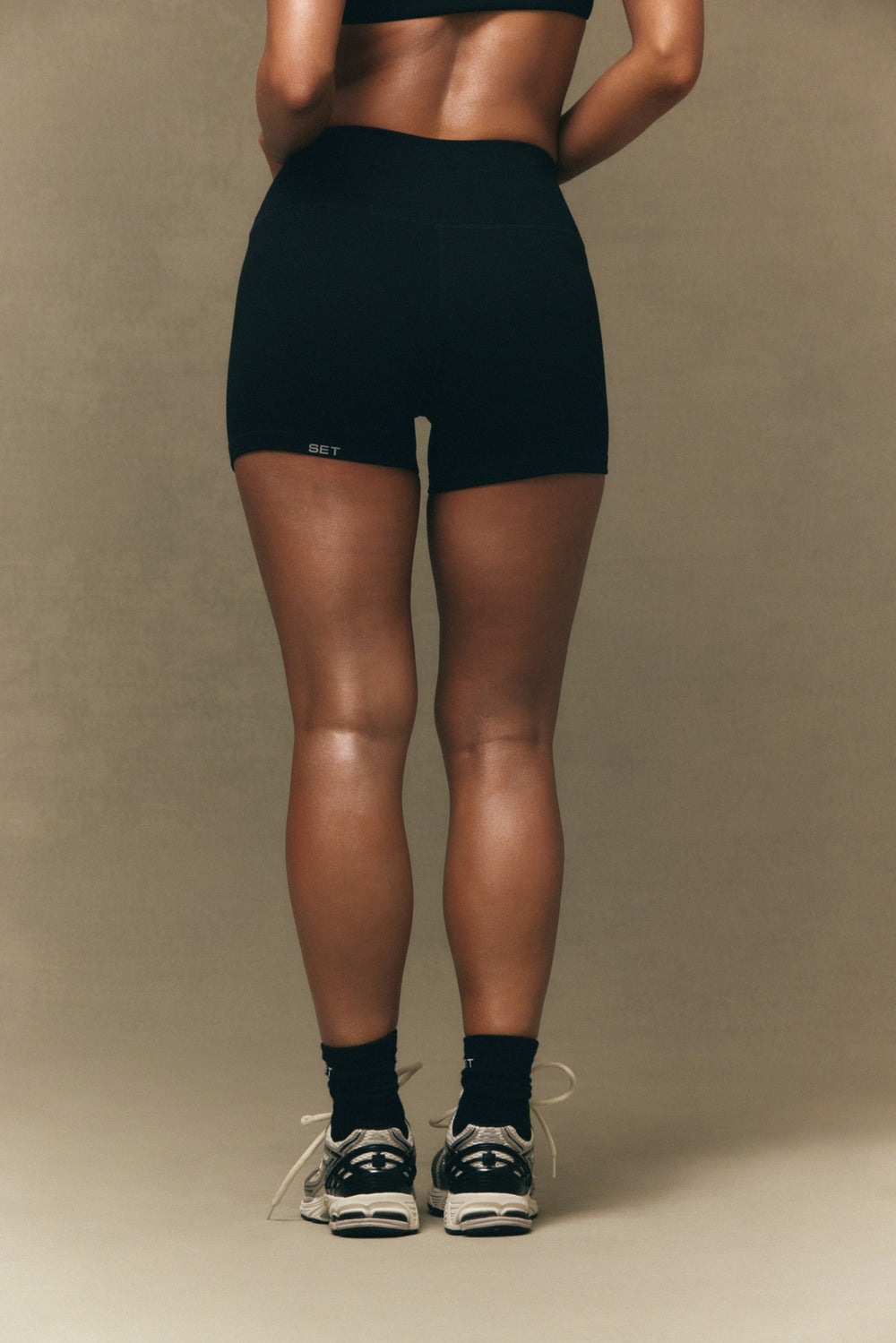 SET ACTIVE US | FORMCLOUD® CLOUD SHORTS - ONYX