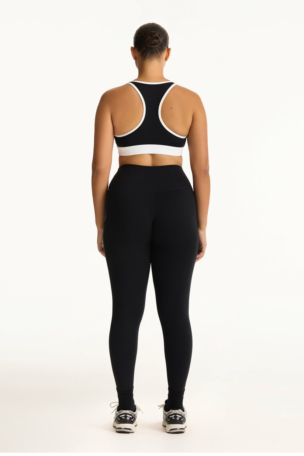 SET ACTIVE Sale | FORMCLOUD® CLOUD STAPLE BRA - ORCA 1.0