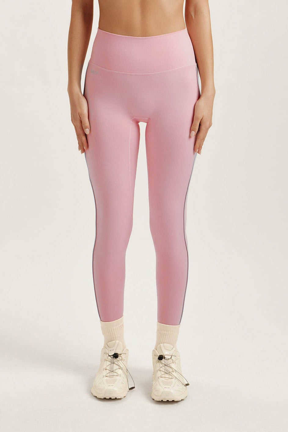 SET ACTIVE Outlets | FORMCLOUD® CLOUD PIPE LEGGINGS - BLUSH