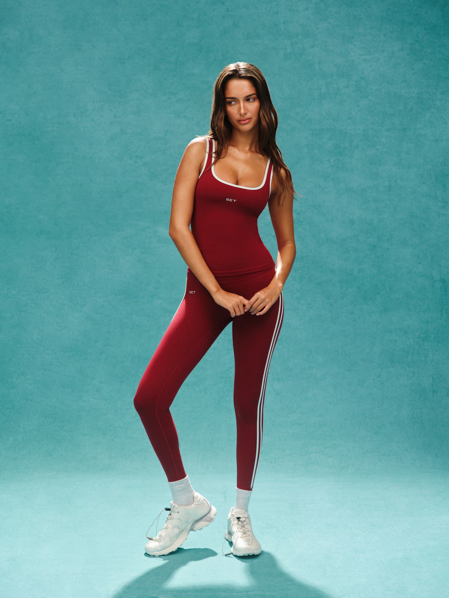 SET ACTIVE US | SPORTBODY® SPORTY SCOOP TANK - VISTA