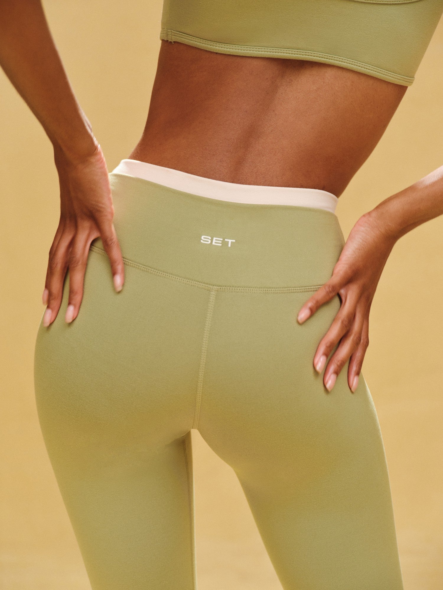 SET ACTIVE Website Store | FORMCLOUD® CLOUD CONTROL LEGGINGS - PIÑA