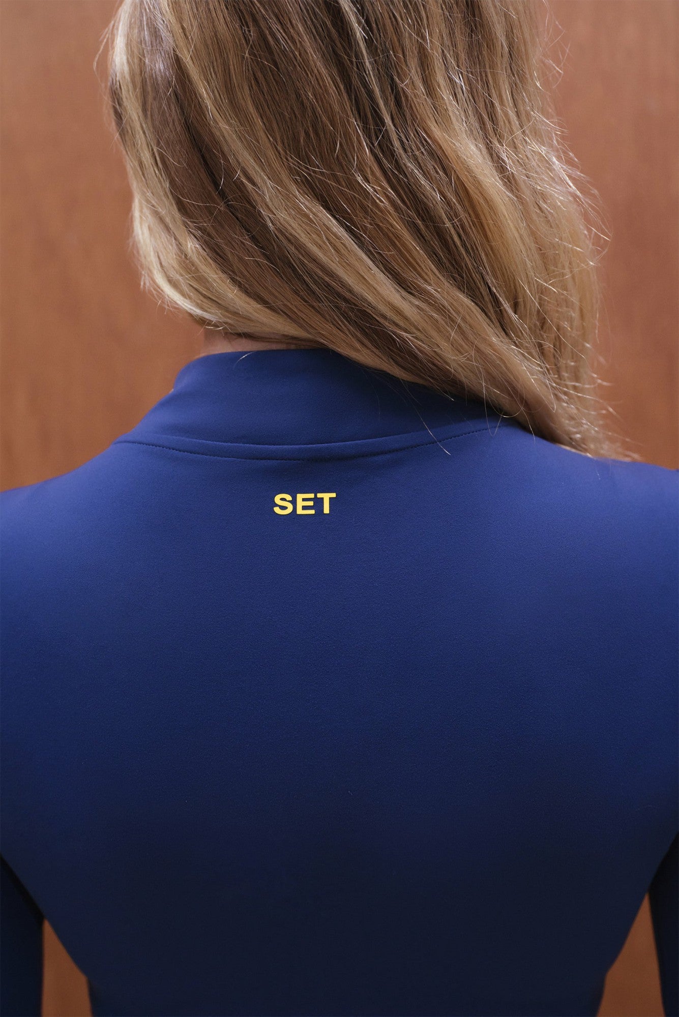 SET ACTIVE Online | LUXFORM® LUX QUARTER ZIP - VARSITY