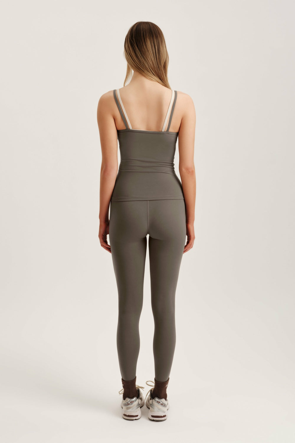 SET ACTIVE Sale | BREATHE 1.0 LAYERED MOVE TANK - GRAIN