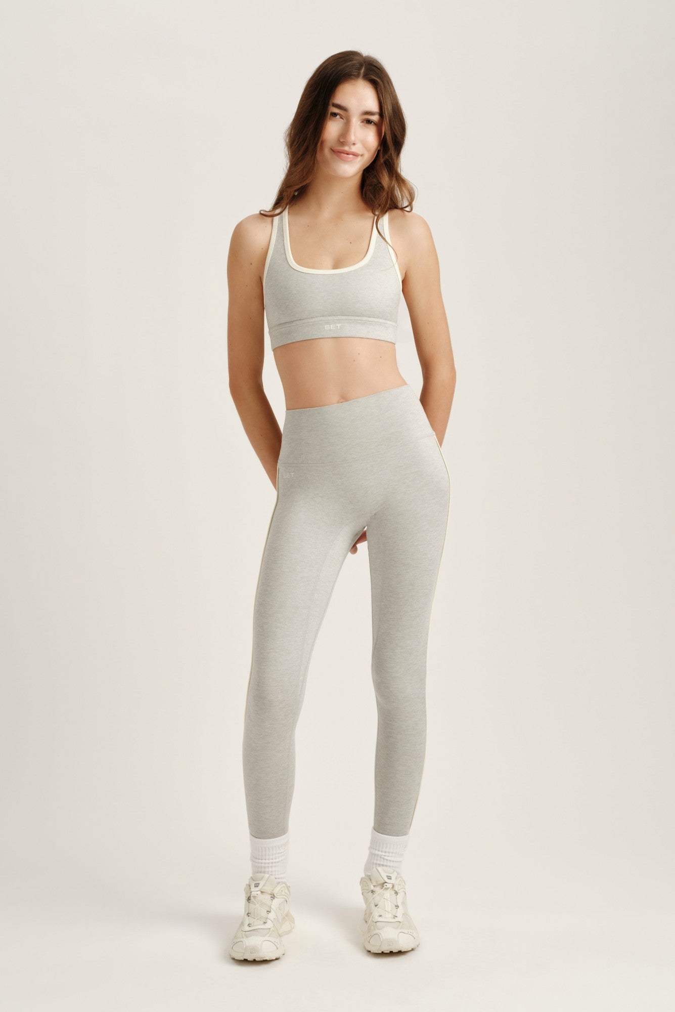 SET ACTIVE Outlet | FORMCLOUD® CLOUD STAPLE BRA - WORN