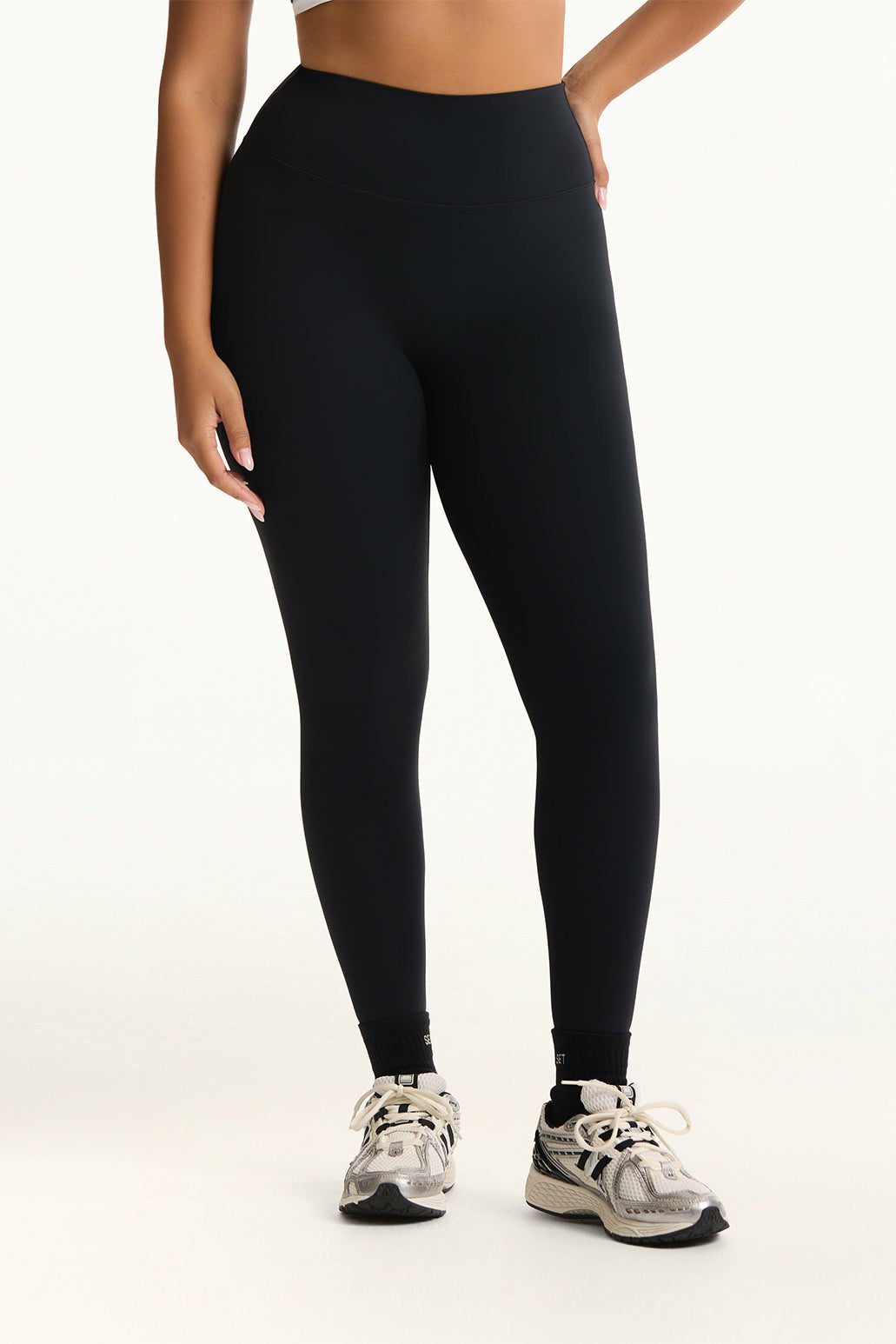 SET ACTIVE Online | BREATHE 1.0 HIGH-RISE LEGGINGS - ORCA