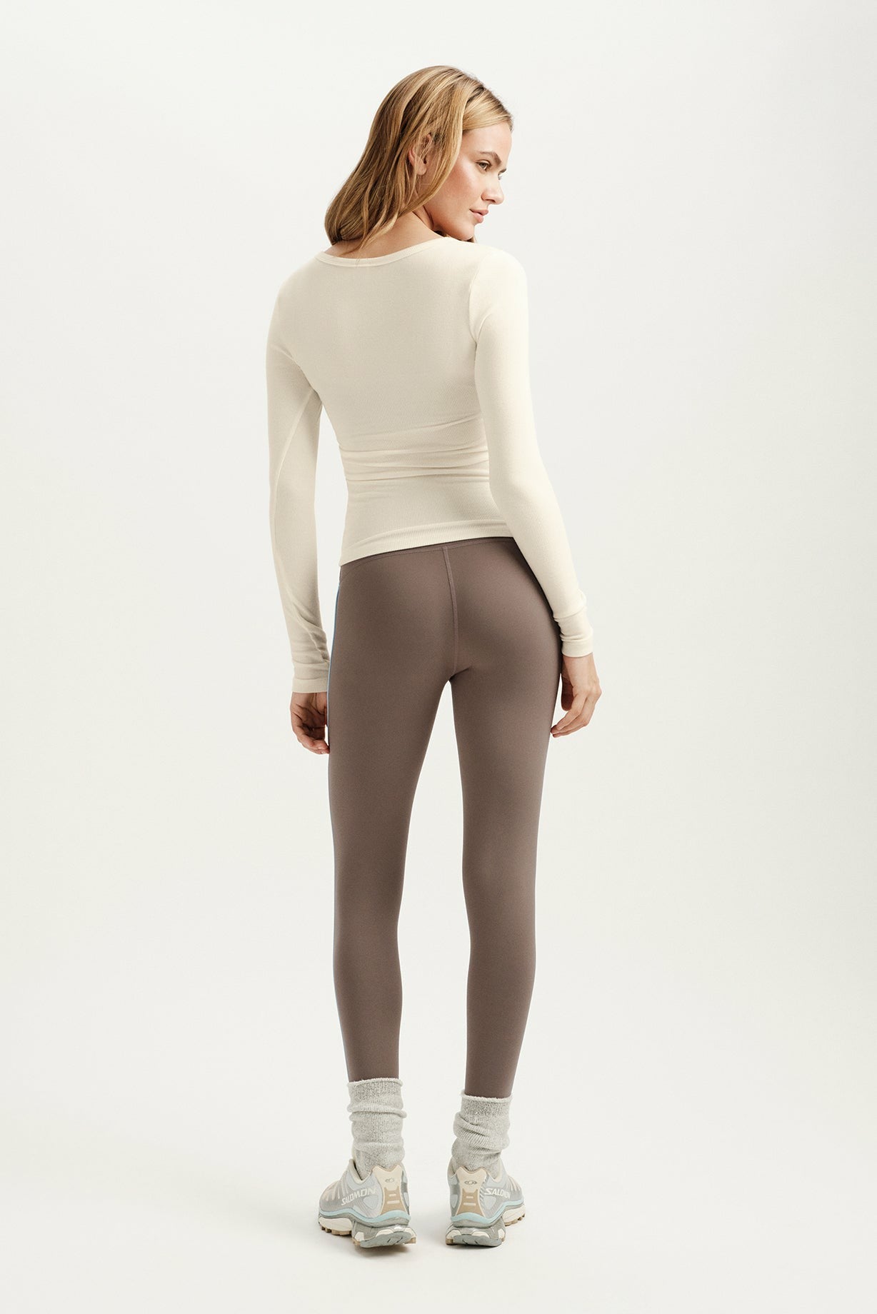 SET ACTIVE Sale | RIBBED MODAL BODY HENLEY - DUST