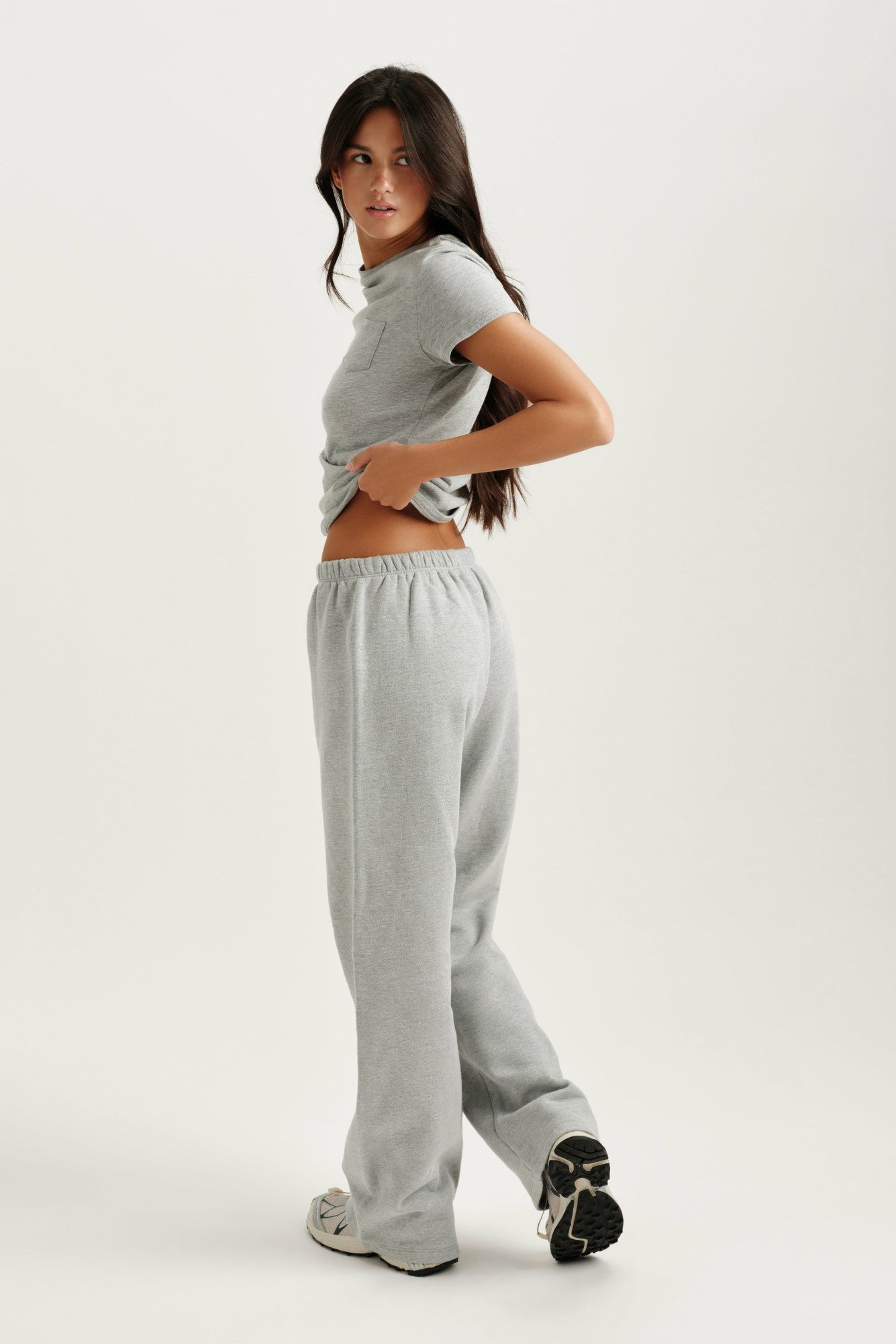 SET ACTIVE For Sale | MIDWEIGHT SWEATS STAPLE STRAIGHT LEG SWEATPANTS - FOG HEATHER GREY