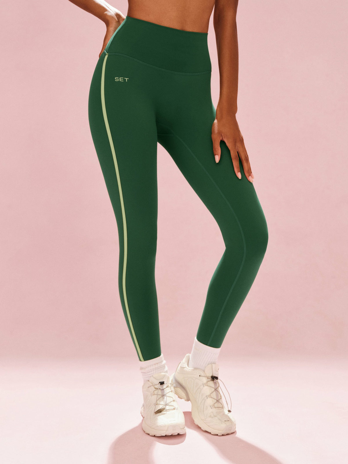 SET ACTIVE Sale | SPORTBODY® SPORTY STRIPE LEGGINGS - LAWN