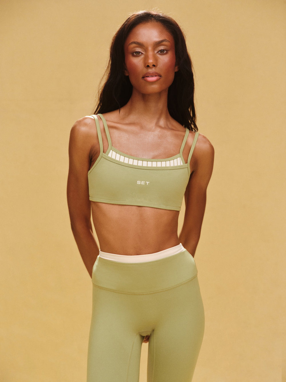 SET ACTIVE For Sale | FORMCLOUD® CLOUD STRIPE TRAINING BRA - PIÑA