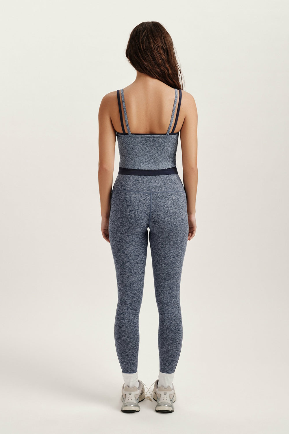 SET ACTIVE US | FORMCLOUD® CLOUD LAYER STRAPPY TANK - TETHER